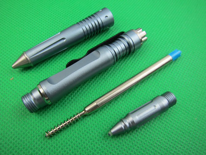 4-Color defense pen ( sky blue)  UDTEK01946